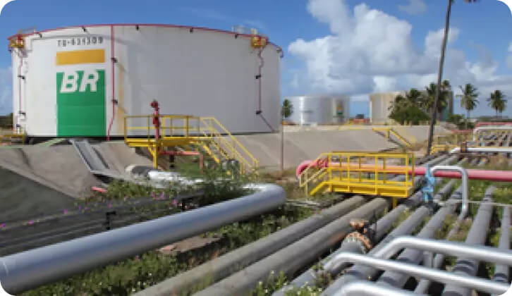 Foto do terminal logístico de Maceió, da Petrobras.