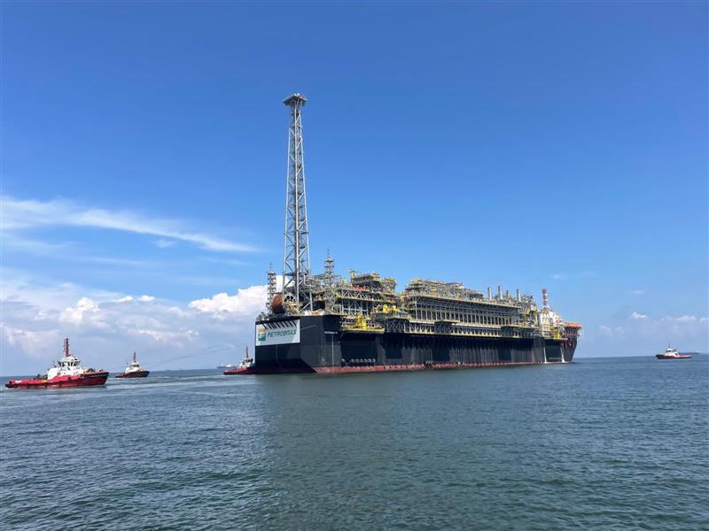 FPSO P-78 deixa Singapura rumo ao campo de Búzios