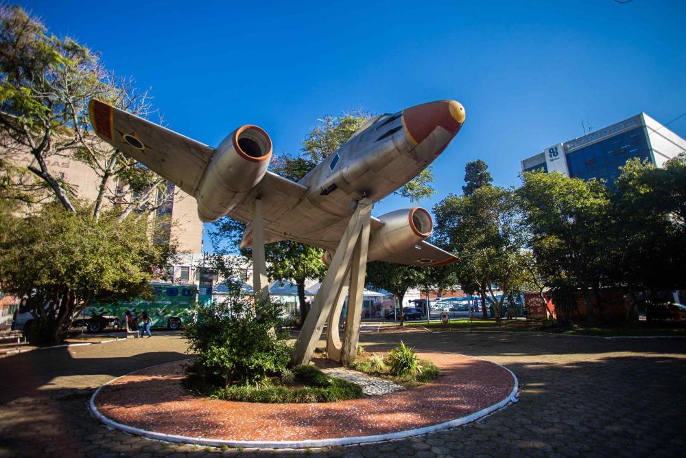 Centro de Canoas, Rio Grande do Sul, Praça do Avião.