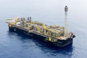 FPSO P68 operando nos campos de Berbigão e Sururu, no pré-sal da Bacia de Santos